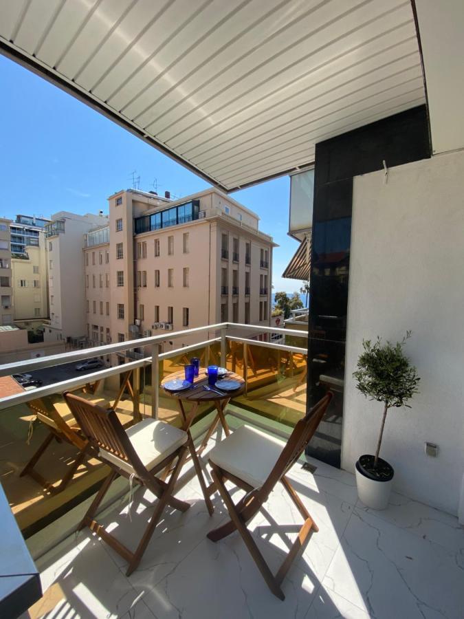 Apartment Le Royal, Spacious Seaside Rooftop And Pool Nizza